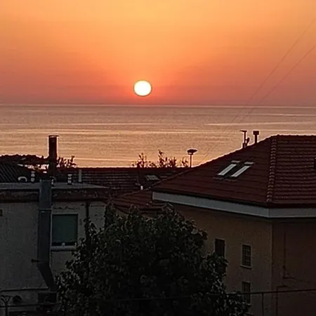 Se041 - Senigallia, Quadrilocale Accessoriato A 150mt Dal Mare דירה *